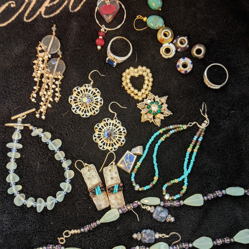 HUGE Lot of Jewelry Sterling / Vintage/ Turquoise/ Sapphire